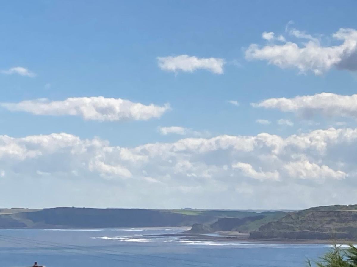 Seascape Scarborough Stunning Seaview Holiday Home Apartment Экстерьер фото